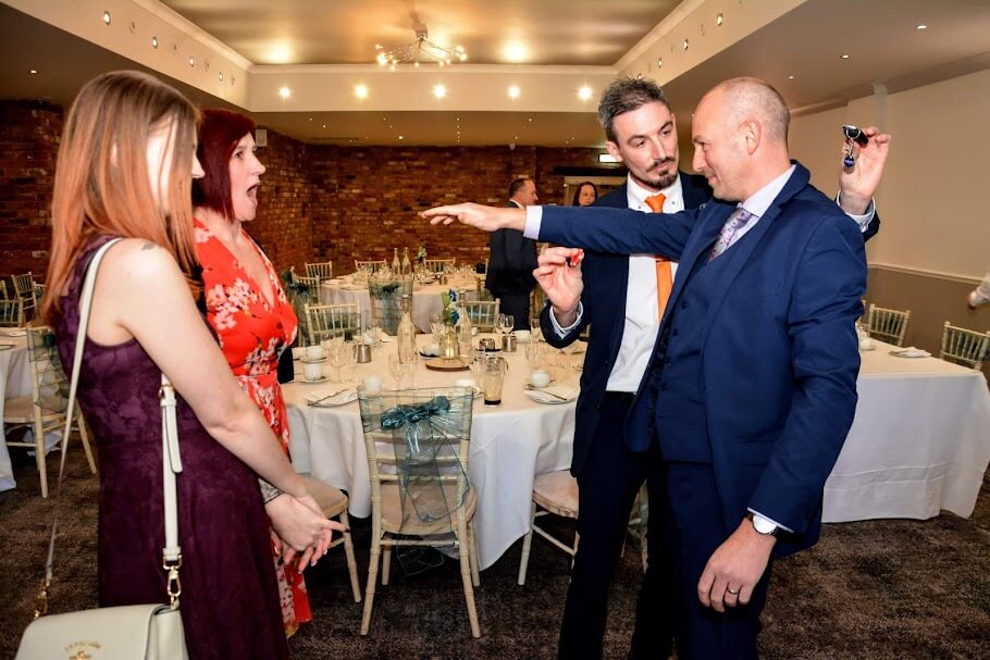 Wedding Pickpocket Magician for Hire