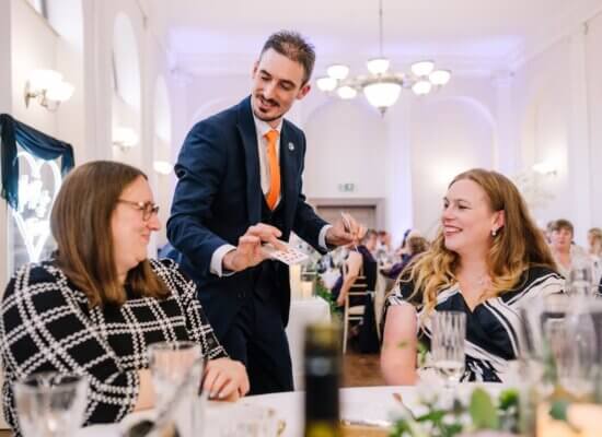 magician hire wedding